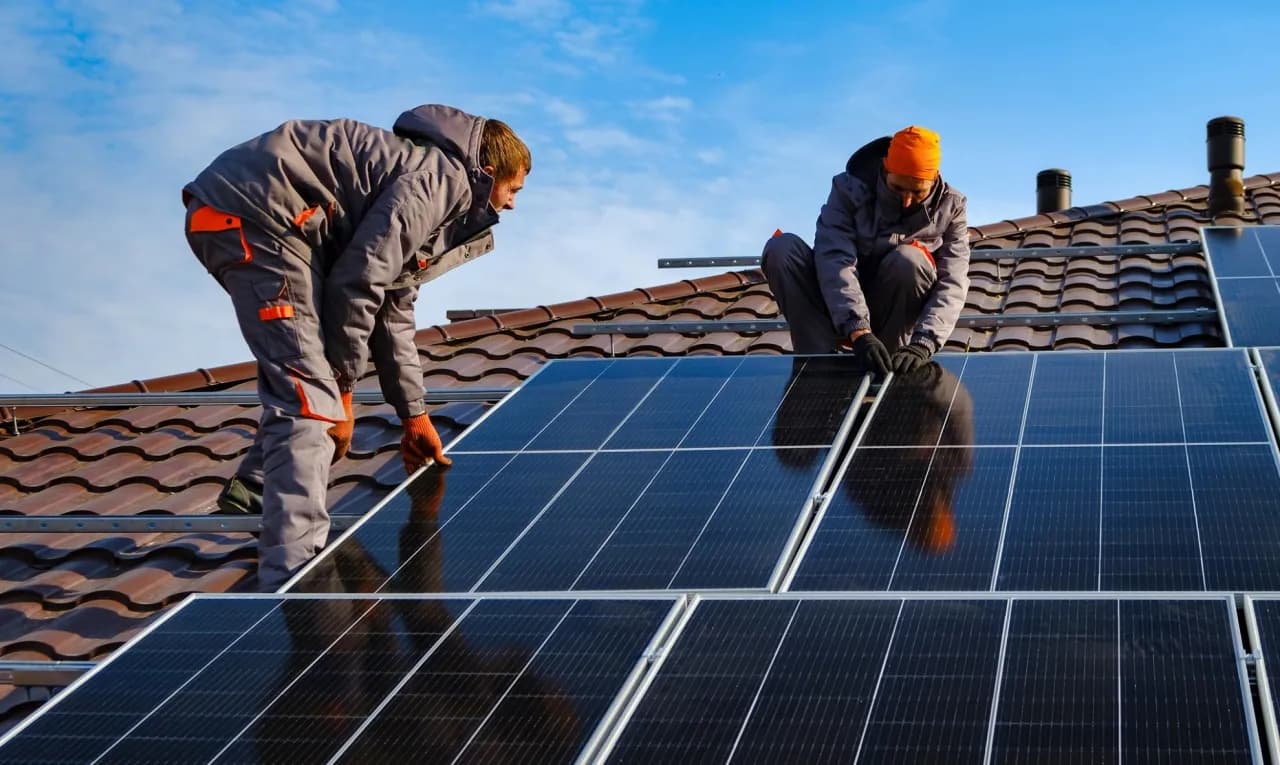 Fotowoltaika ile można zarobić? Sprawdź realne zyski i oszczędności