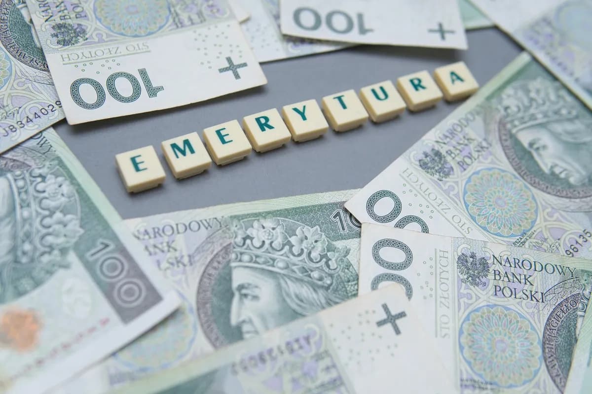 Emerytura po 45 latach pracy na najniższej krajowej: Ile wynosi?