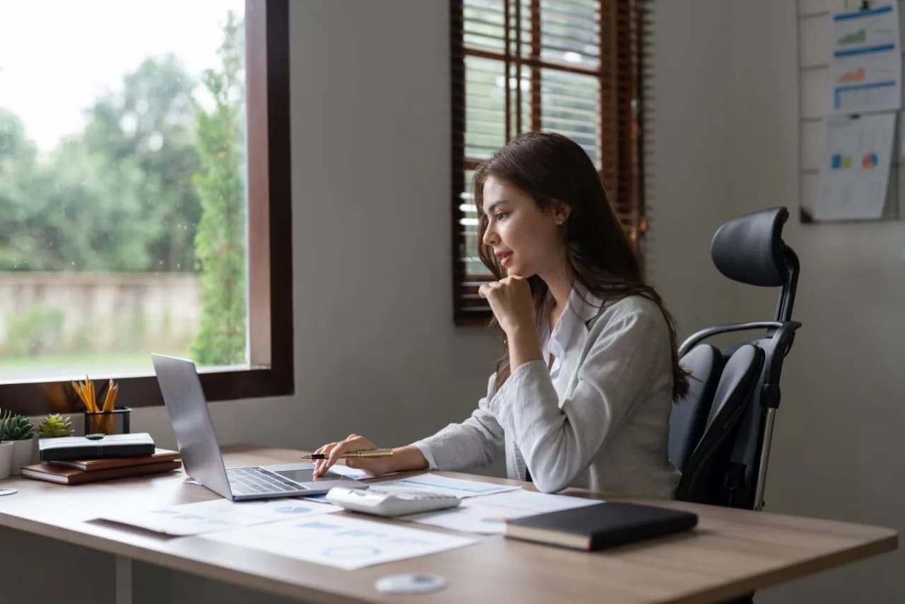 Biuro rachunkowe bez papieru – ekonomiczne i ekologiczne sposoby księgowania