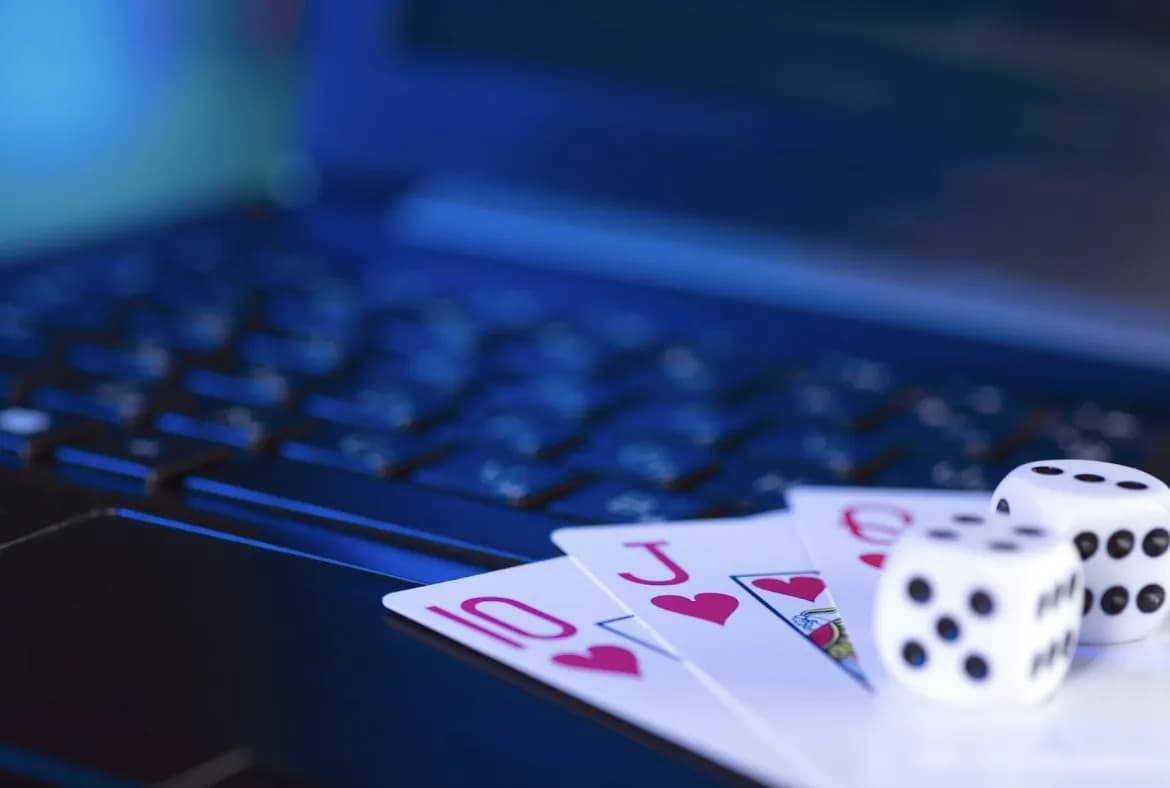 Jak wybrać najlepszą platformę rozrywkową online – praktyczny przewodnik