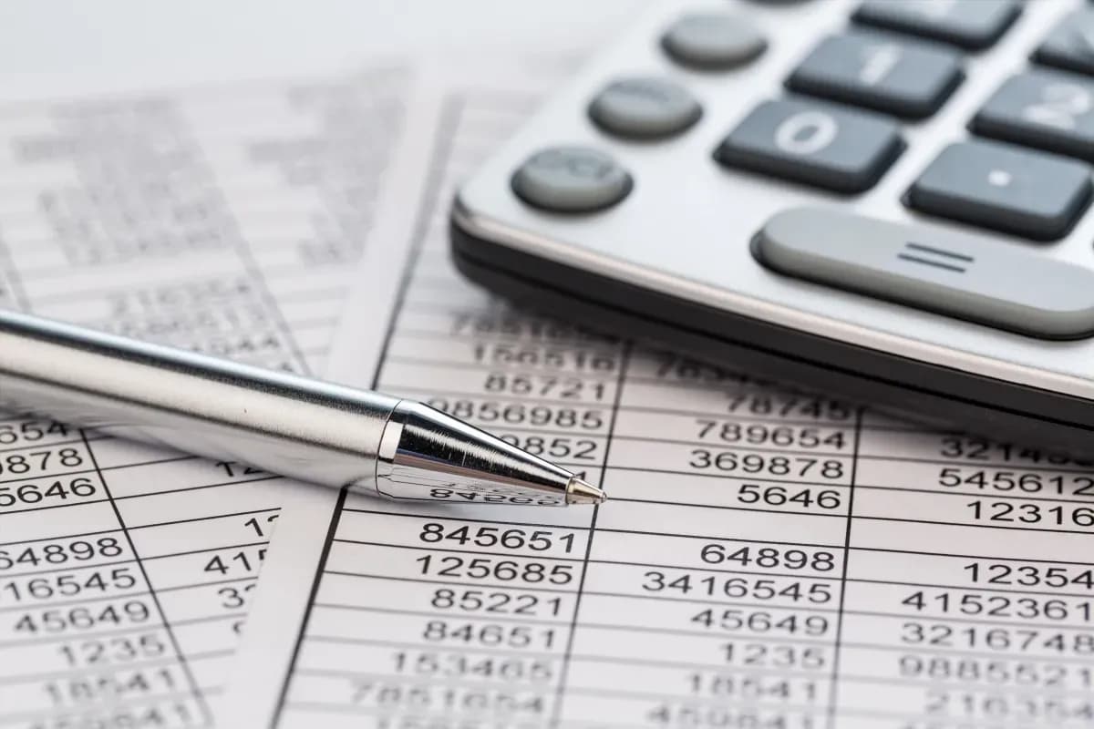 Jak obliczyć 13 pensję kalkulator - kalkulator trzynastki online