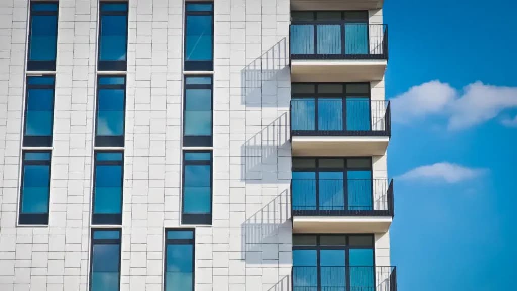 Inwestowanie w nieruchomości: od czego zacząć i jak osiągnąć zysk