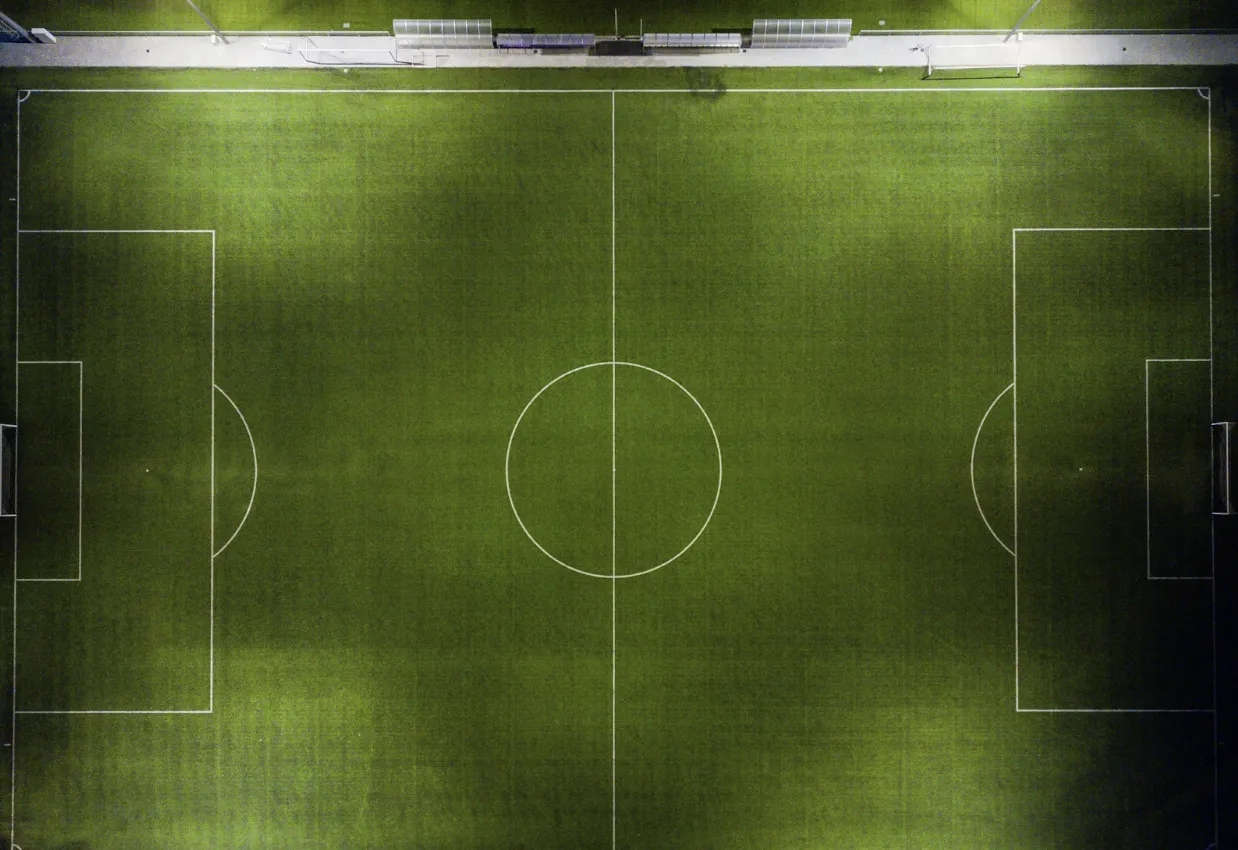 Nowa Liga Mistrzów bez grup jak działa model szwajcarski dla zwykłego kibica